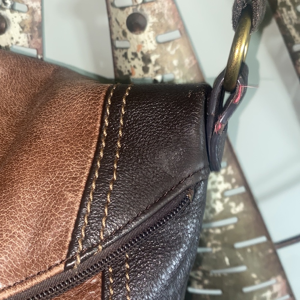 Women's Two-Tone Brown Leather Crossbody Bag - Picture 5 of 8
